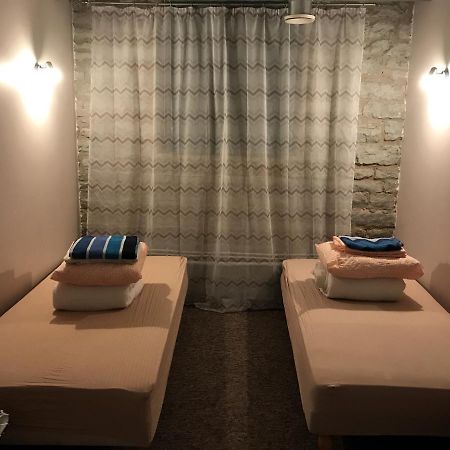 Sueda Hostel Sueda 7 Таллин Экстерьер фото